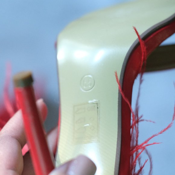 Red heels - Picture 7 of 8